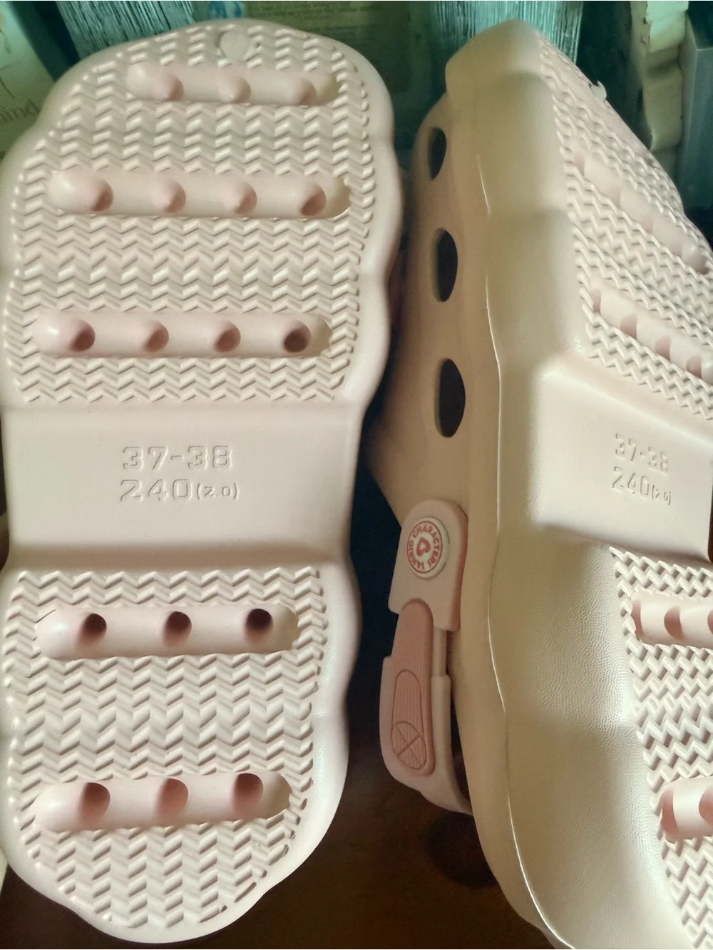 Kids Pink Hello Kitty Shoes